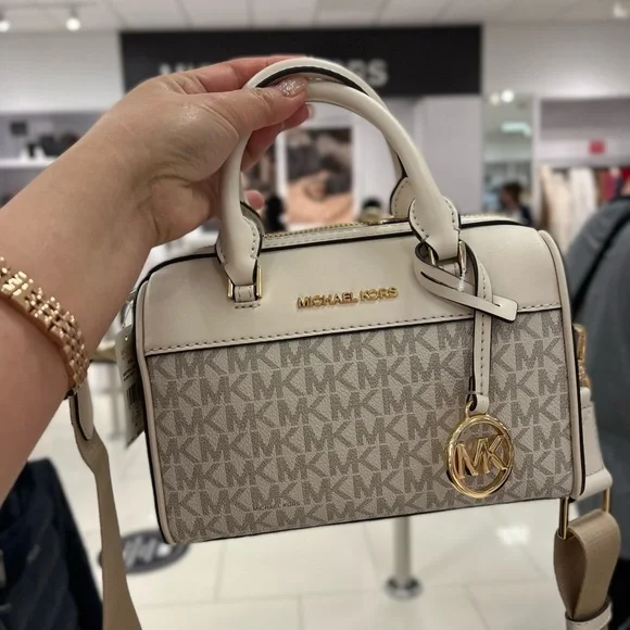 MK MINI DUFFLE BAG - Picture 2 of 4